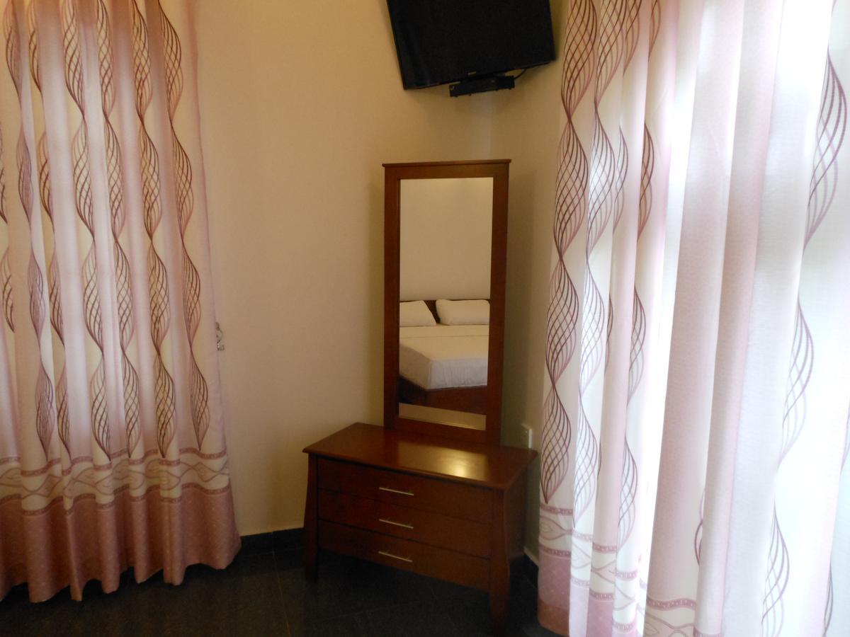 Lavender Hills Home Stay แคนดี้ ภายนอก รูปภาพ