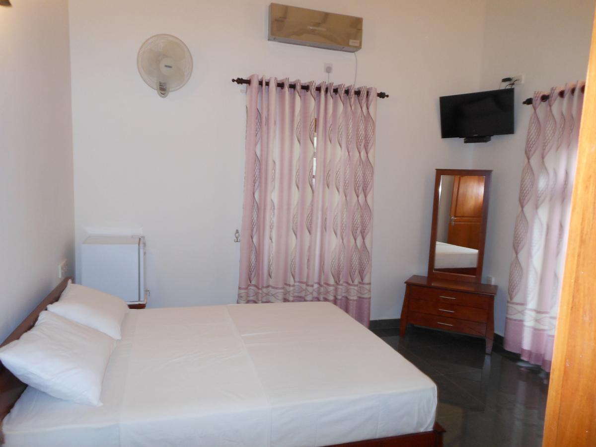 Lavender Hills Home Stay แคนดี้ ภายนอก รูปภาพ